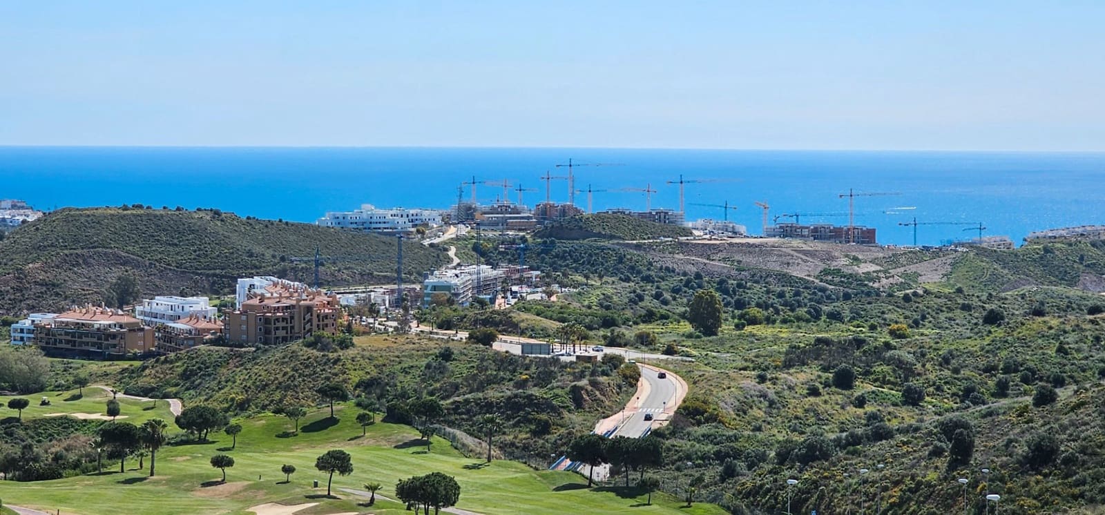 2 soverom Leilighet til salgs i Mijas med svømmebasseng garasje - € 545 000 (Ref: 9311177)