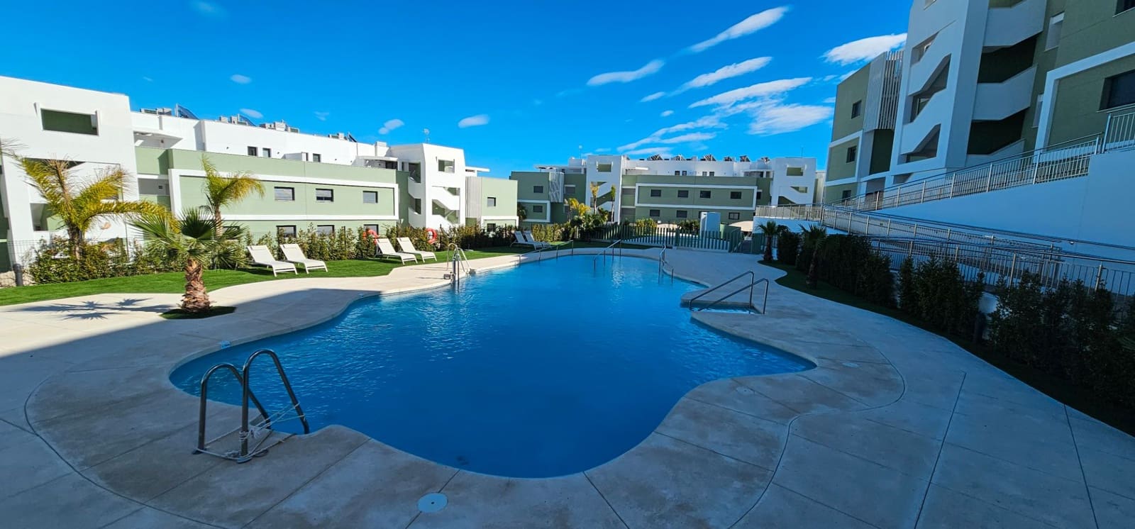 2 soverom Leilighet til salgs i Mijas med svømmebasseng garasje - € 545 000 (Ref: 9311177)