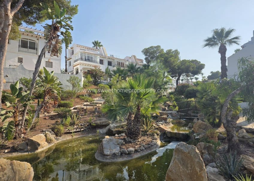 2 soveværelse Lejlighed til salg i Villamartin med swimmingpool - € 199.000 (Ref: 10007735)