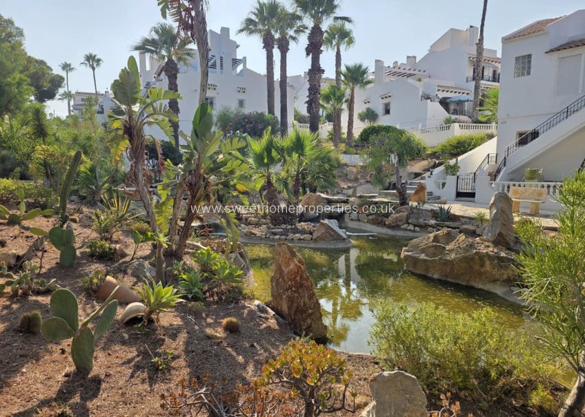 2 soveværelse Lejlighed til salg i Villamartin med swimmingpool - € 199.000 (Ref: 10007735)