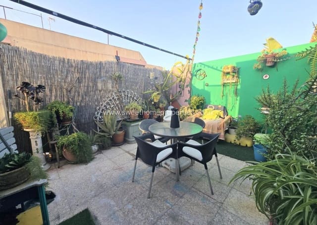 3 soveværelse Lejlighed til salg i Carolinas Altas, Alicante by - € 145.000 (Ref: 10016756)