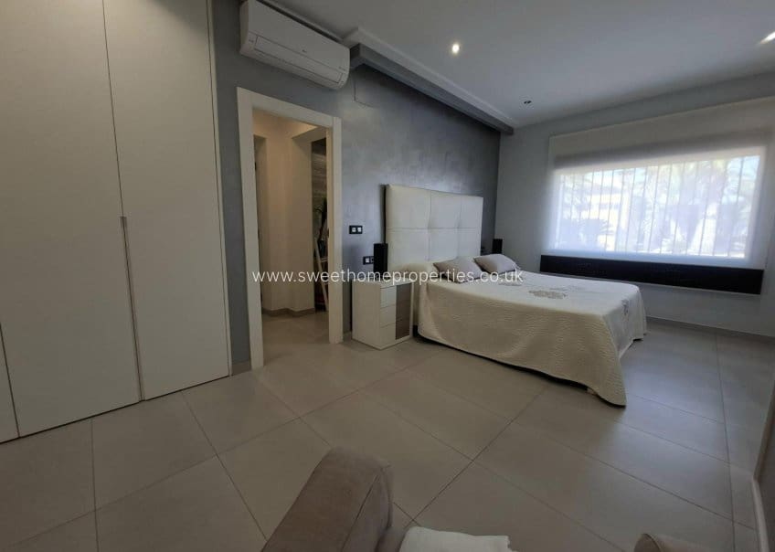 4 slaapkamer Finca/Landhuis te koop in Hondon de las Nieves met zwembad garage - € 708.000 (Ref: 10029726)