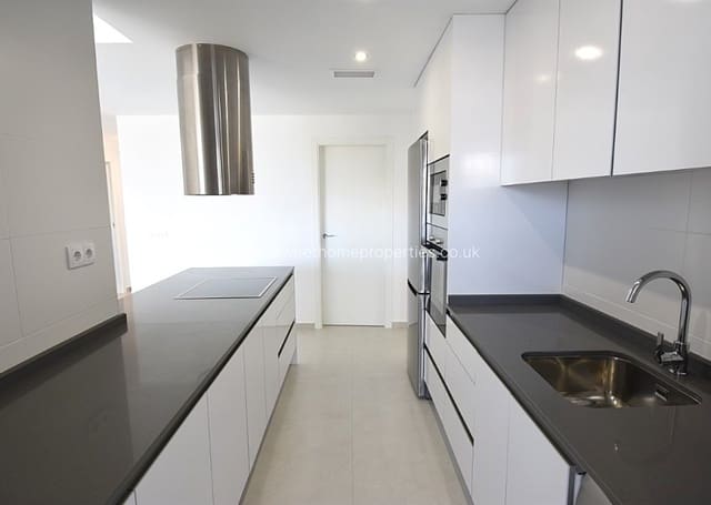 2 soveværelse Lejlighed til salg i Villamartin, Orihuela med swimmingpool garage - € 287.000 (Ref: 10029727)
