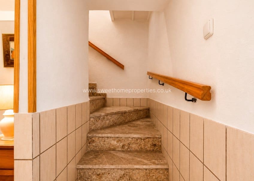 4 slaapkamer Huis te koop in Hondon de los Frailes met garage - € 140.000 (Ref: 10029728)