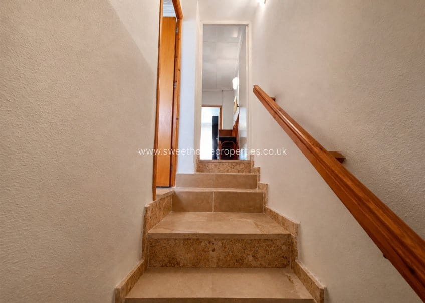 4 slaapkamer Huis te koop in Hondon de los Frailes met garage - € 140.000 (Ref: 10029728)