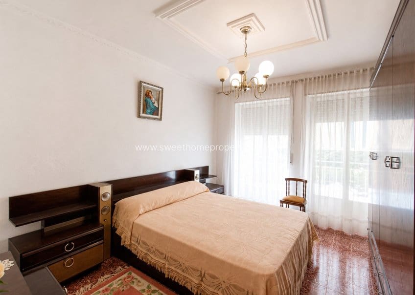 4 slaapkamer Huis te koop in Hondon de los Frailes met garage - € 140.000 (Ref: 10029728)