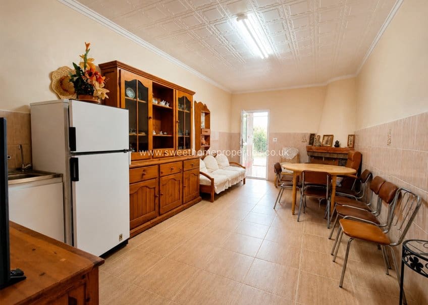 4 slaapkamer Huis te koop in Hondon de los Frailes met garage - € 140.000 (Ref: 10029728)