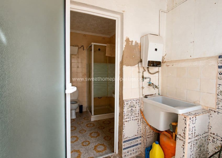 4 slaapkamer Huis te koop in Hondon de los Frailes met garage - € 140.000 (Ref: 10029728)