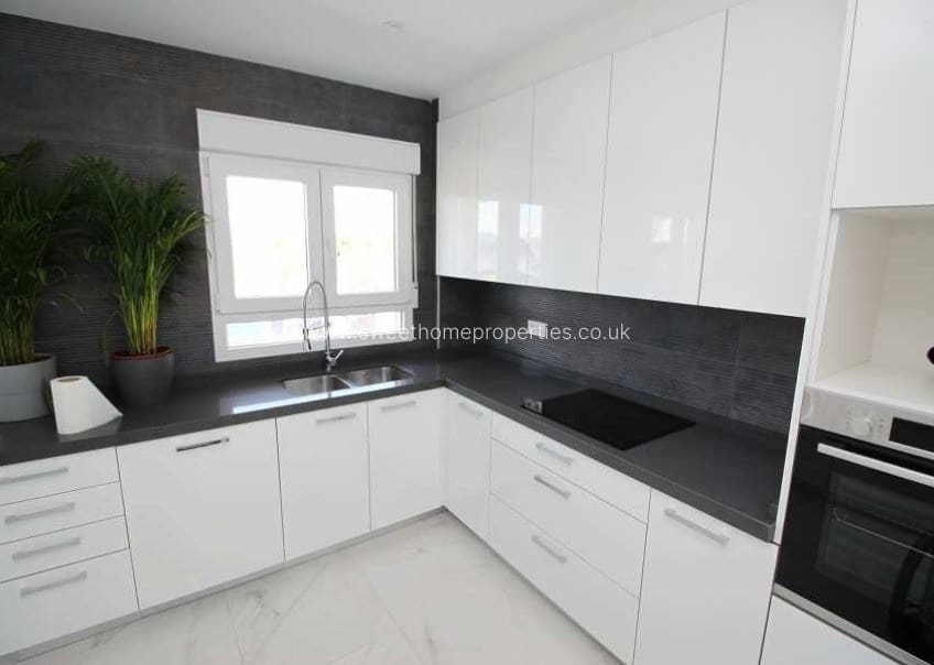 5 slaapkamer Finca/Landhuis te koop in Pinoso met zwembad garage - € 547.000 (Ref: 10030981)