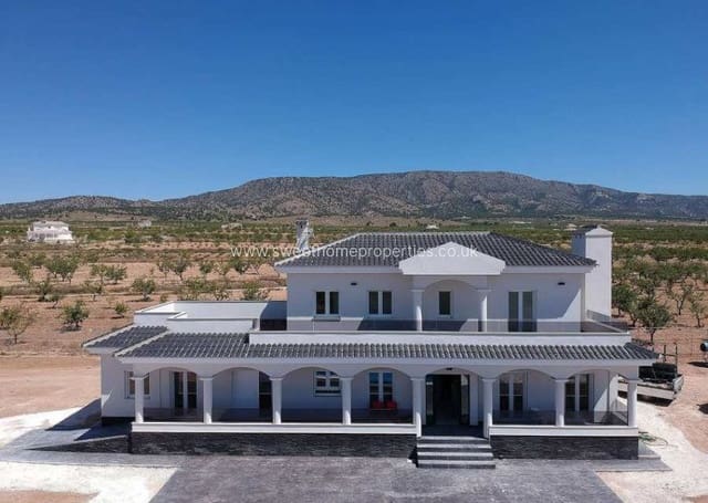 5 slaapkamer Finca/Landhuis te koop in Pinoso met zwembad garage - € 547.000 (Ref: 10030981)