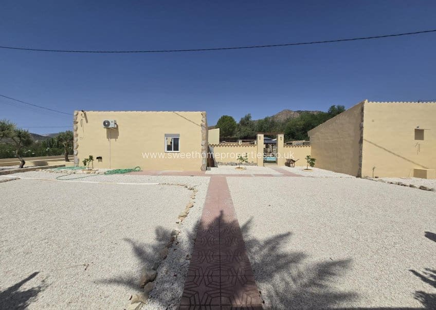 6 chambre Finca/Maison de Campagne à vendre à Abanilla avec piscine garage - 472 000 € (Ref: 10045470)