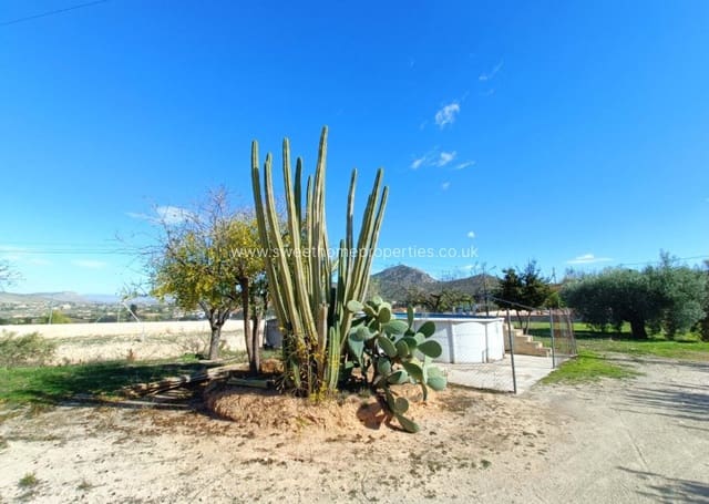 4 bedroom Finca/Country House for sale in Hondón de los Frailes with garage - € 245,000 (Ref: 10057582)