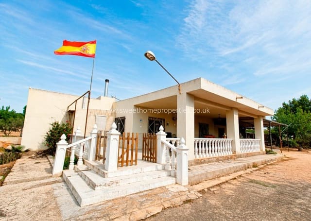 Finca/Casa Rural de 4 habitaciones en Hondón de los Frailes en venta con piscina - 180.000 € (Ref: 10057583)
