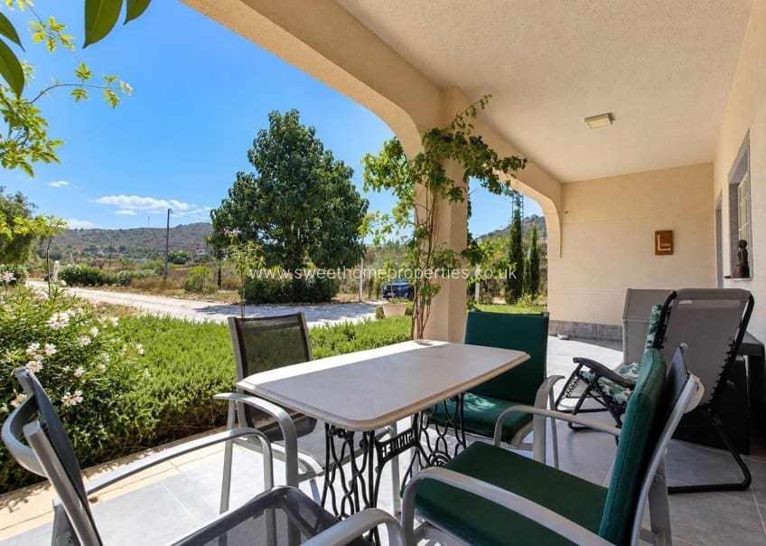 3 soveværelse Finca/Landehus til salg i Hondon de los Frailes med swimmingpool garage - € 360.000 (Ref: 10059834)