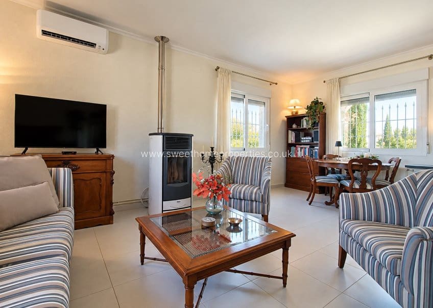 3 soveværelse Finca/Landehus til salg i Hondon de los Frailes med swimmingpool garage - € 360.000 (Ref: 10059834)