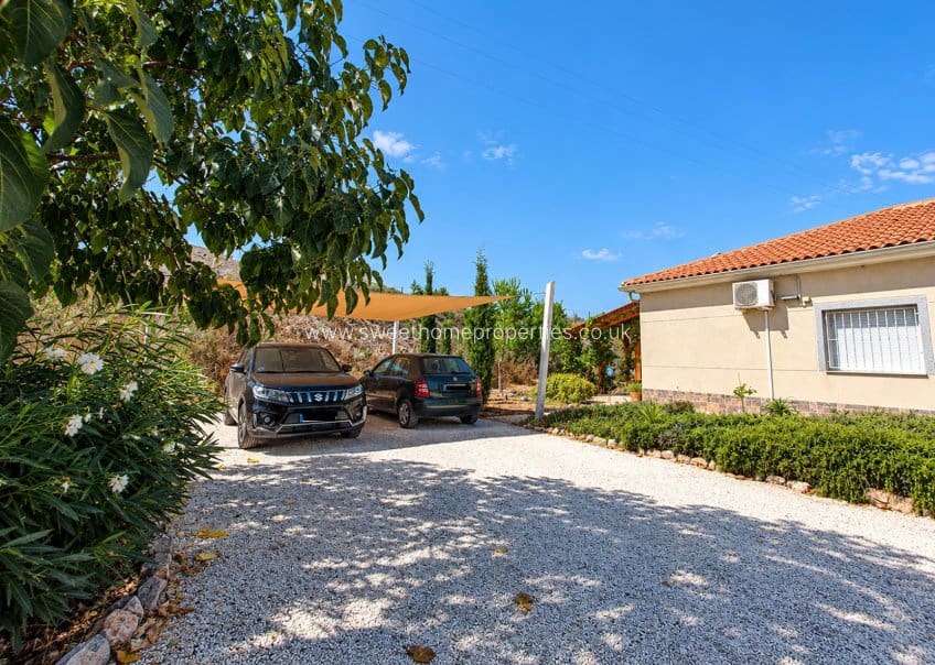 3 soveværelse Finca/Landehus til salg i Hondon de los Frailes med swimmingpool garage - € 360.000 (Ref: 10059834)