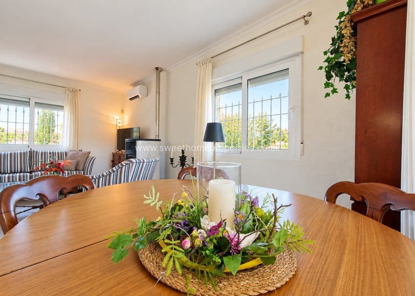 3 soveværelse Finca/Landehus til salg i Hondon de los Frailes med swimmingpool garage - € 360.000 (Ref: 10059834)