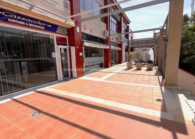 Erhverv til salg i Villamartin, Orihuela - € 179.999 (Ref: 10076811)