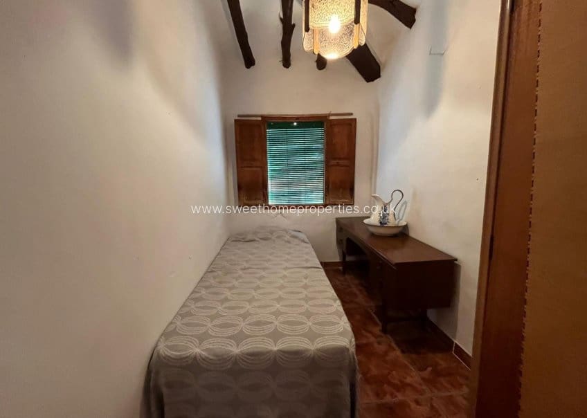 5 quarto Quinta/Casa Rural para venda em Pinoso com piscina garagem - 299 995 € (Ref: 10077227)