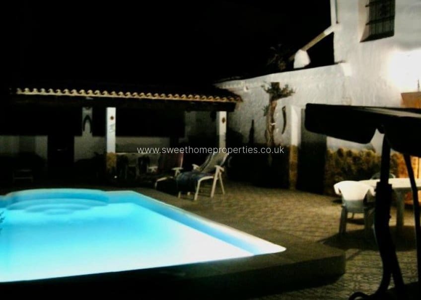 5 quarto Quinta/Casa Rural para venda em Pinoso com piscina garagem - 299 995 € (Ref: 10077227)