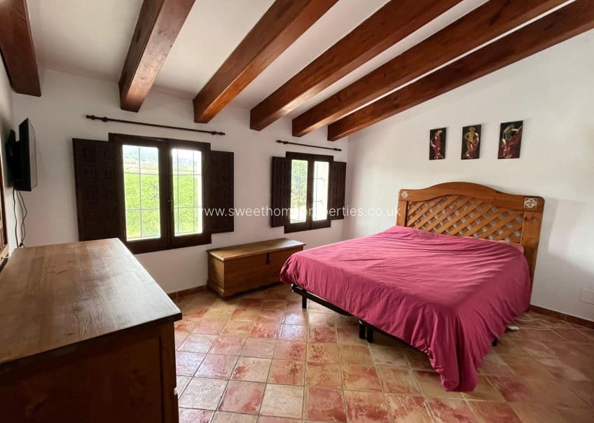 5 quarto Quinta/Casa Rural para venda em Pinoso com piscina garagem - 299 995 € (Ref: 10077227)