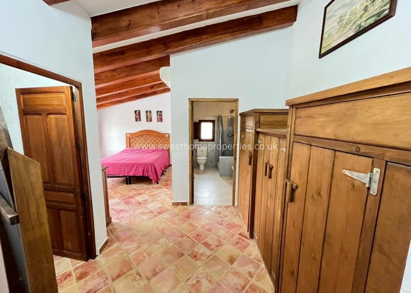 5 quarto Quinta/Casa Rural para venda em Pinoso com piscina garagem - 299 995 € (Ref: 10077227)