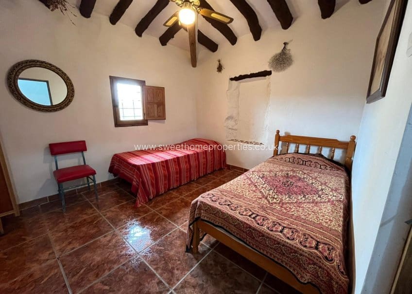 5 quarto Quinta/Casa Rural para venda em Pinoso com piscina garagem - 299 995 € (Ref: 10077227)