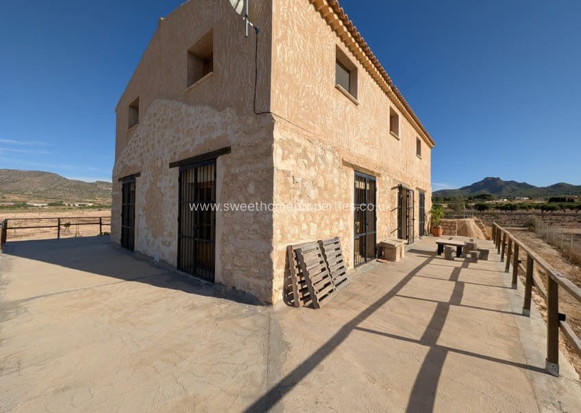 3 sypialnia Finka/Dom wiejski na sprzedaż w Salinas z basenem - 375 000 € (Ref: 10079787)