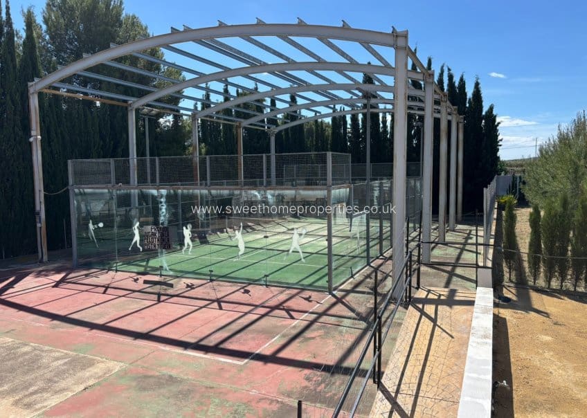 8 chambre Finca/Maison de Campagne à vendre à Sax avec piscine garage - 575 000 € (Ref: 10080047)