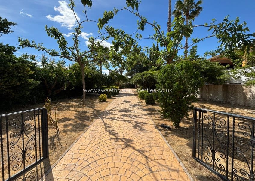 8 chambre Finca/Maison de Campagne à vendre à Sax avec piscine garage - 575 000 € (Ref: 10080047)