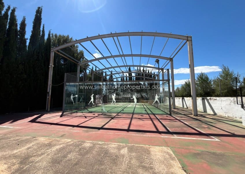 8 chambre Finca/Maison de Campagne à vendre à Sax avec piscine garage - 575 000 € (Ref: 10080047)