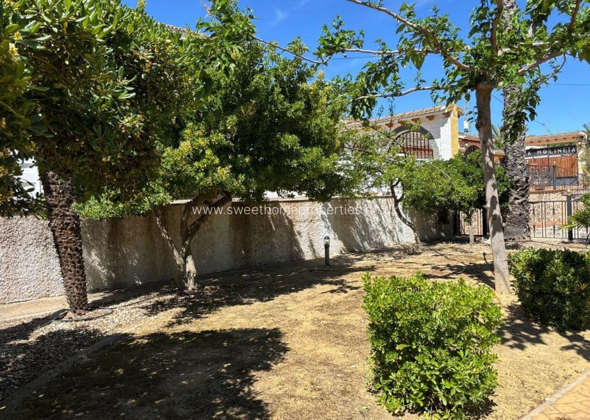 8 chambre Finca/Maison de Campagne à vendre à Sax avec piscine garage - 575 000 € (Ref: 10080047)