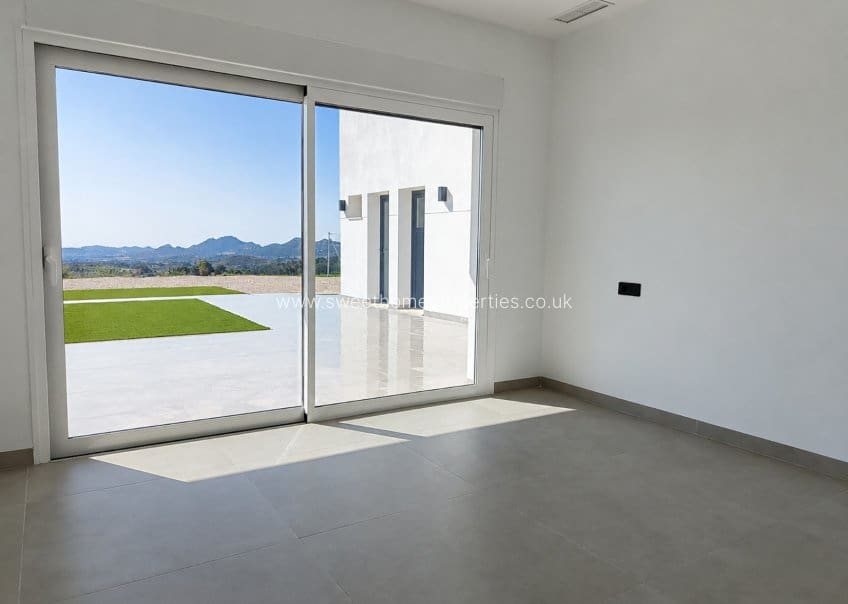 3 sovrum Finca/Hus på landet till salu i La Romana med pool garage - 599 950 € (Ref: 10088605)
