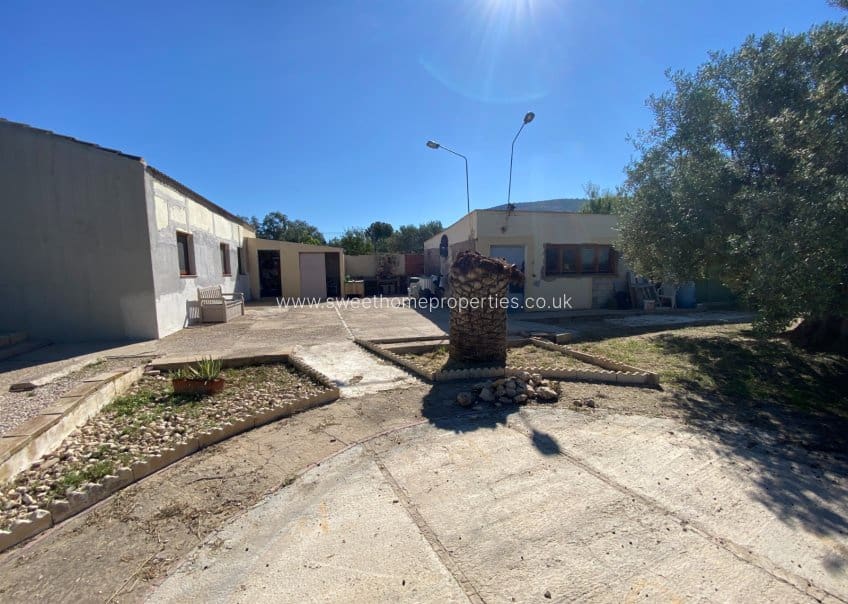 4 camera da letto Finca/Casa di Campagna in vendita in Sax con piscina garage - 239.995 € (Rif: 10098938)