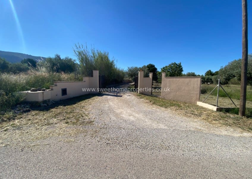 4 camera da letto Finca/Casa di Campagna in vendita in Sax con piscina garage - 239.995 € (Rif: 10098938)