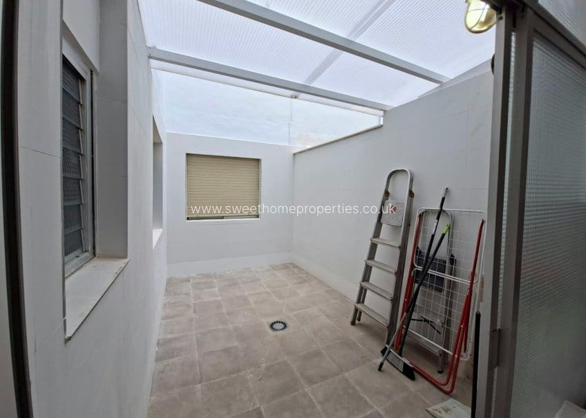 4 slaapkamer Appartement te koop in Alicante stad - € 186.000 (Ref: 10113498)