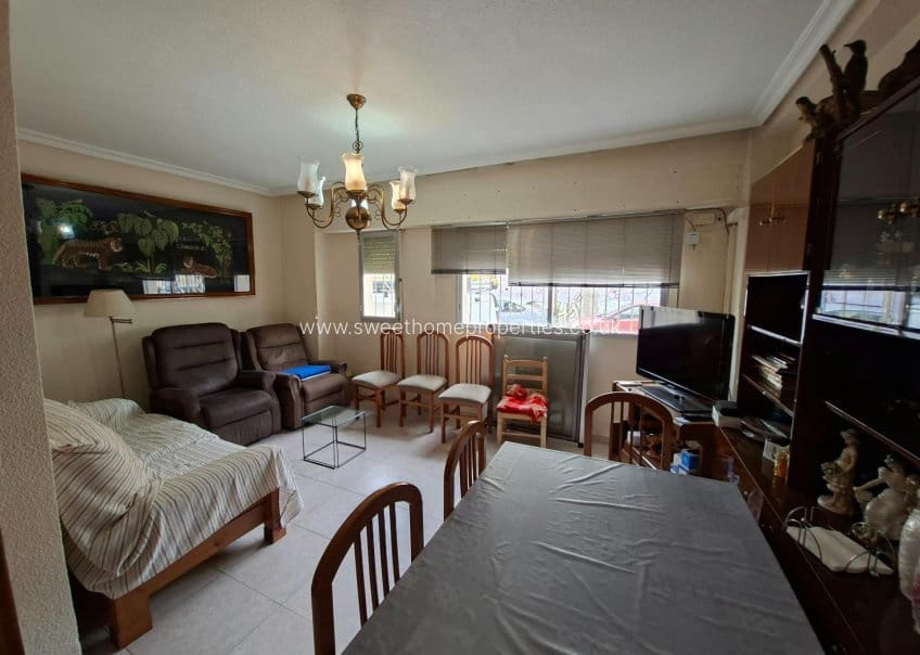 4 slaapkamer Appartement te koop in Alicante stad - € 186.000 (Ref: 10113498)