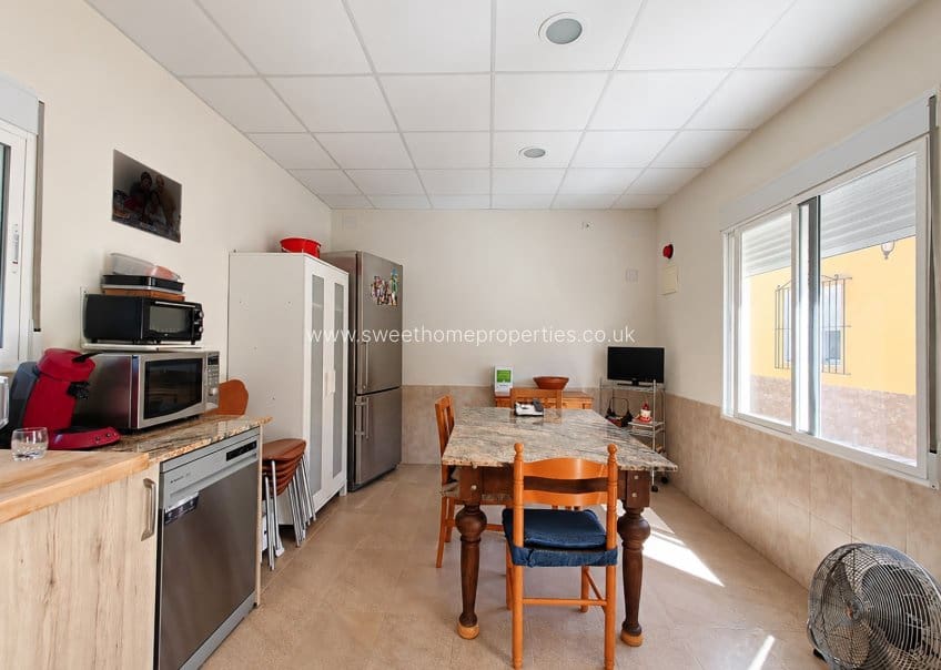 3 soveværelse Finca/Landehus til salg i Hondon de los Frailes med swimmingpool garage - € 295.350 (Ref: 10113499)