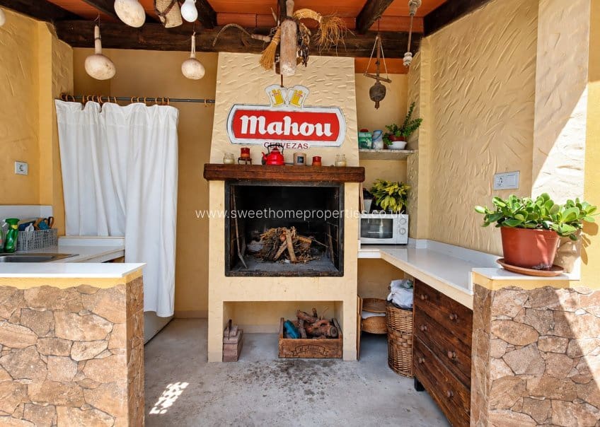 3 soveværelse Finca/Landehus til salg i Hondon de los Frailes med swimmingpool garage - € 295.350 (Ref: 10113499)