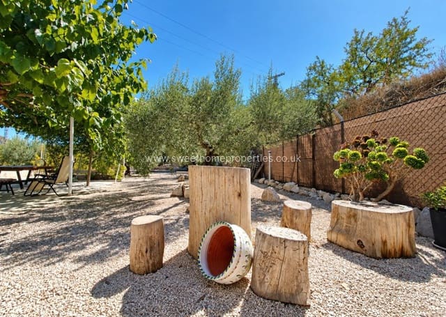 3 soveværelse Finca/Landehus til salg i Hondón de los Frailes med swimmingpool garage - € 295.350 (Ref: 10113499)