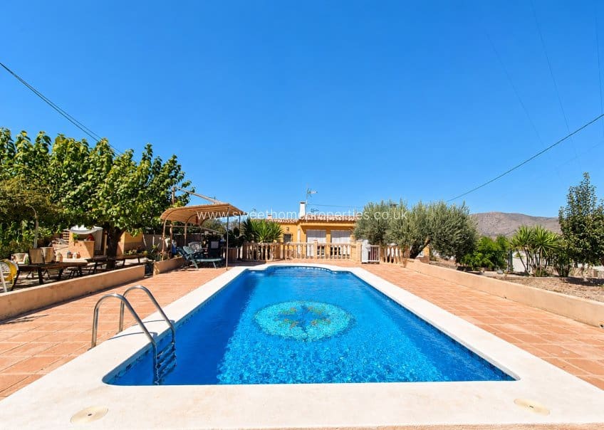 3 soveværelse Finca/Landehus til salg i Hondon de los Frailes med swimmingpool garage - € 295.350 (Ref: 10113499)