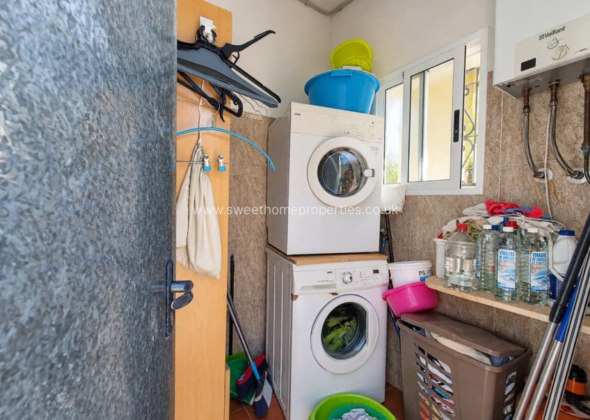 3 soveværelse Finca/Landehus til salg i Hondon de los Frailes med swimmingpool garage - € 295.350 (Ref: 10113499)