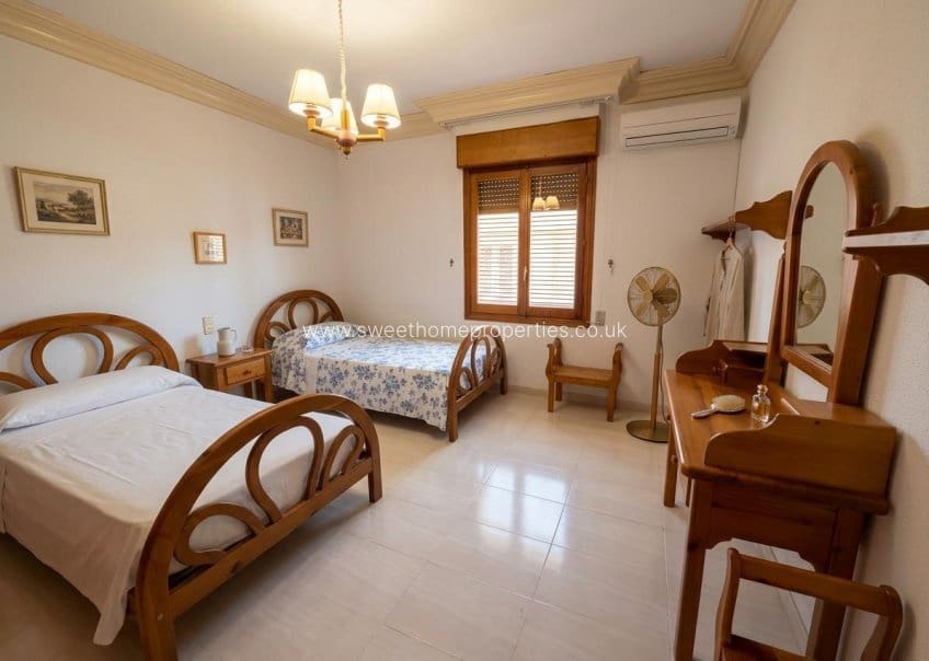 4 sypialnia Finka/Dom wiejski na sprzedaż w Aspe z basenem - 265 000 € (Ref: 10130137)