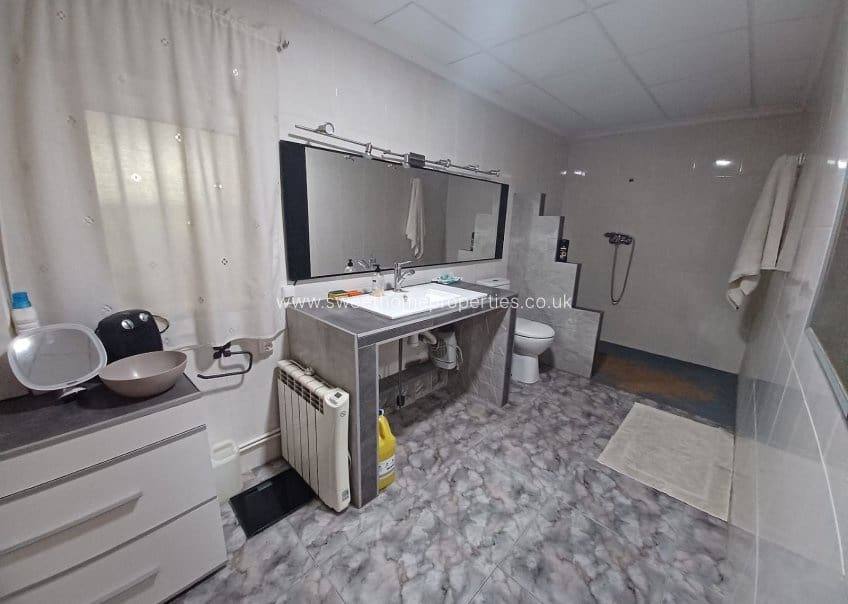 5 camera da letto Finca/Casa di Campagna in vendita in Sax con piscina - 319.995 € (Rif: 10136308)