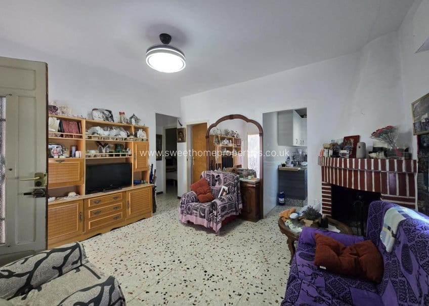 3 soveværelse Finca/Landehus til salg i Aspe med swimmingpool garage - € 287.000 (Ref: 10140155)