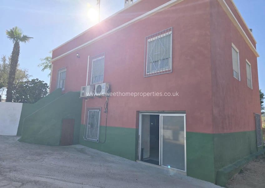 3 soveværelse Finca/Landehus til salg i Aspe med swimmingpool garage - € 287.000 (Ref: 10140155)