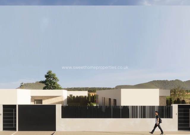 Chalet de 3 habitaciones en Rodriguillo, Pinoso en venta con piscina - 290.000 € (Ref: 10156161)