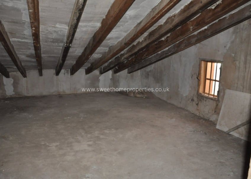 4 soverom Hus til salgs i Pinoso - € 65 000 (Ref: 10156162)
