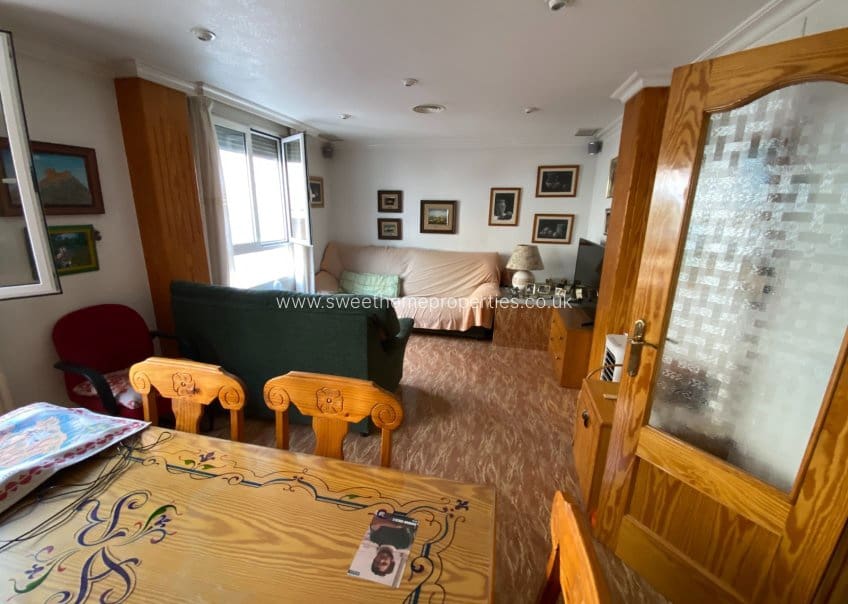 4 soverom Hus til salgs i Sax med garasje - € 199 995 (Ref: 10165658)