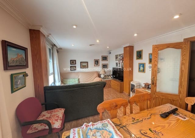4 soverom Hus til salgs i Sax med garasje - € 199 995 (Ref: 10165658)